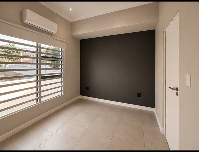 4 BEDROOM TOWNHOUSE FOR SALE IN MORNINGSIDE